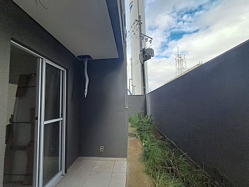APARTAMENTO �NFINITE RESIDENCE T�RREO COM QUINTAL